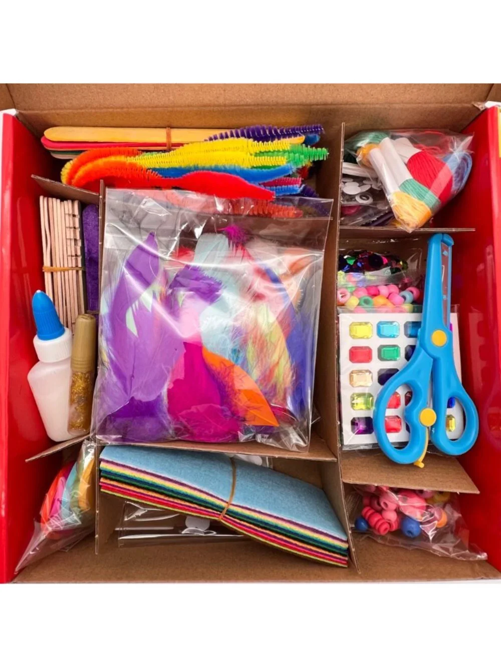 5-Minute Crafts1000-Piece Craft Supplies Kit 8 Organized Compartments Ages 6+ - Picture 4 of 15